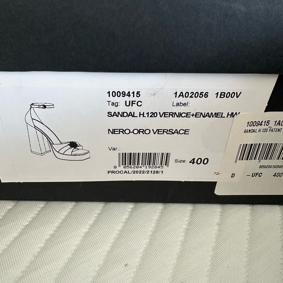 Versace Medusa heels - Picture 10 of 10